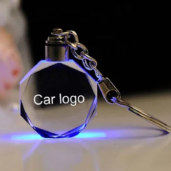 אור LED קריסטל בקבוק מפתח טבעת מחזיק מפתחות המכונית לוגו מפתח שרשרת טויוטה הונדה אופל, שברולט מושב פולקסווגן פורד קיה מאזדה Mitsubi